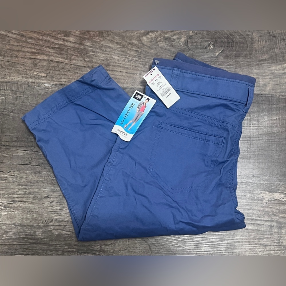 NWT LEE SKIMMER CAPRIS